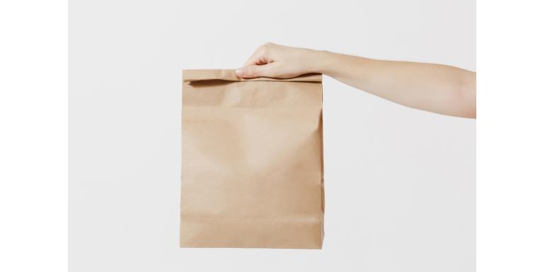 Modne opakowania ekologiczne – torby papierowe